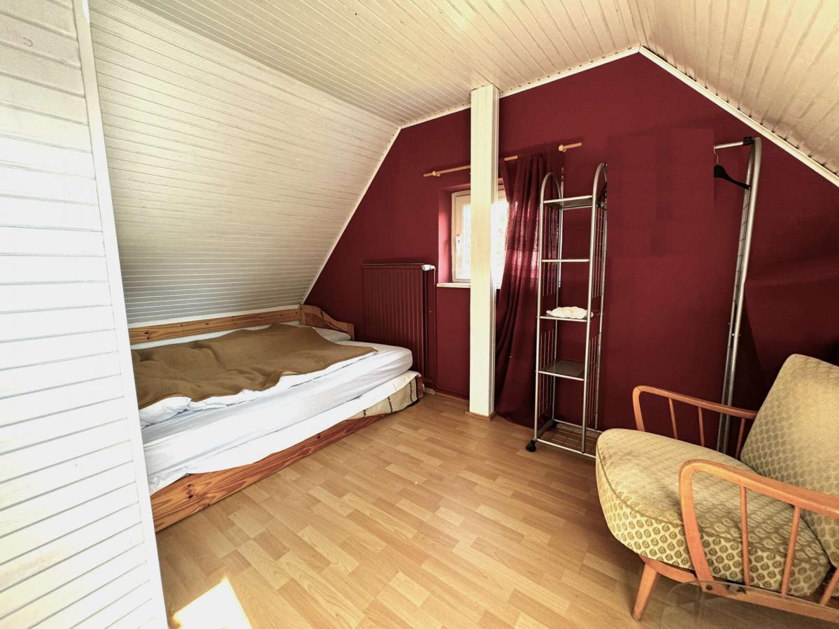 Weiterer Raum Spitzboden