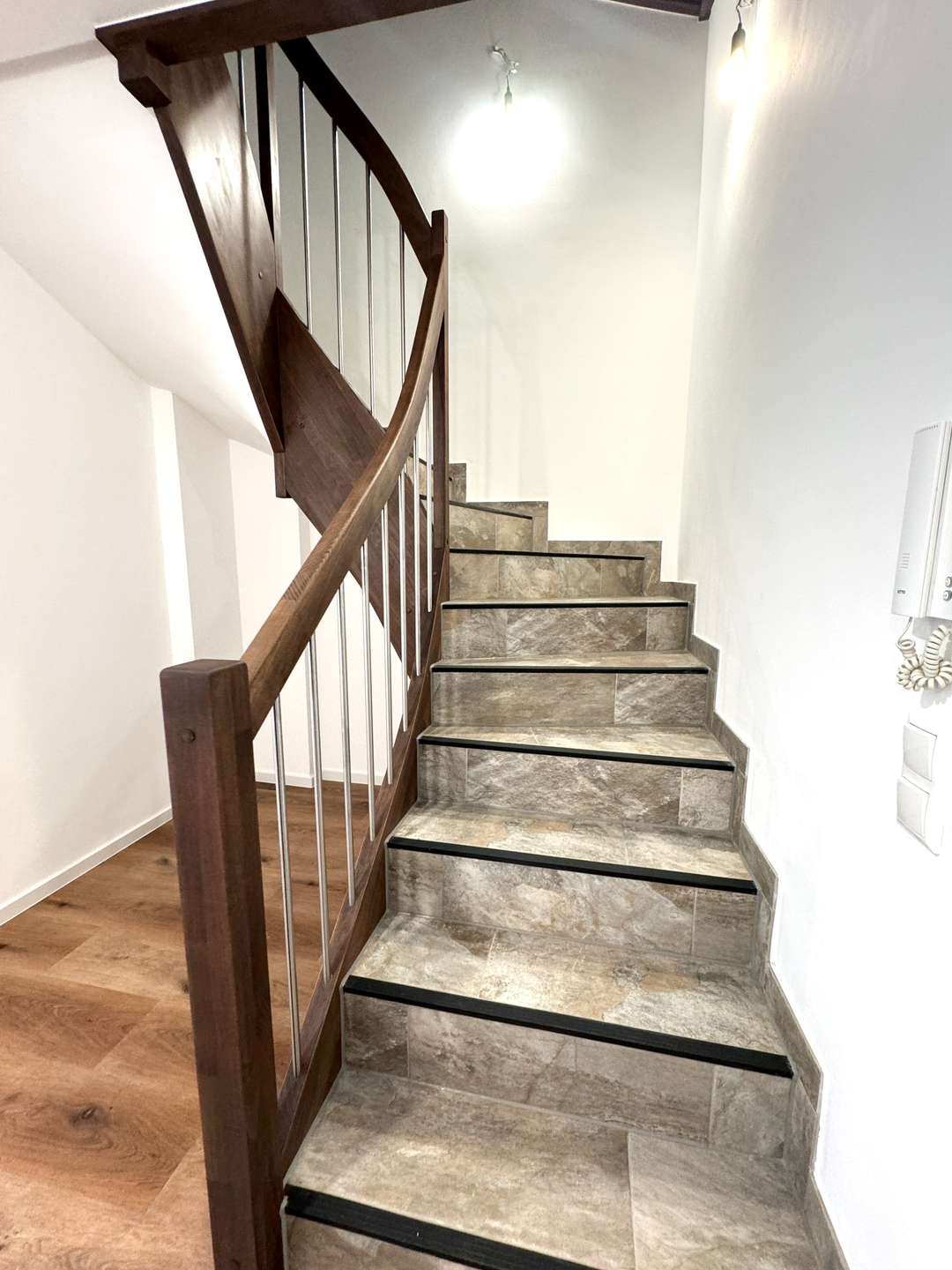 Treppe zum Obergeschoss