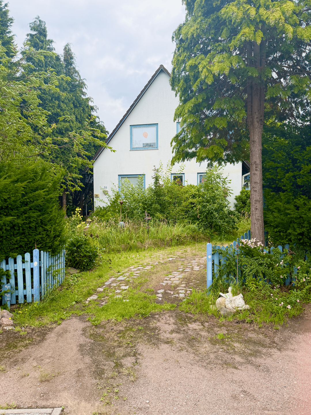 Abrissgebäude / Garten