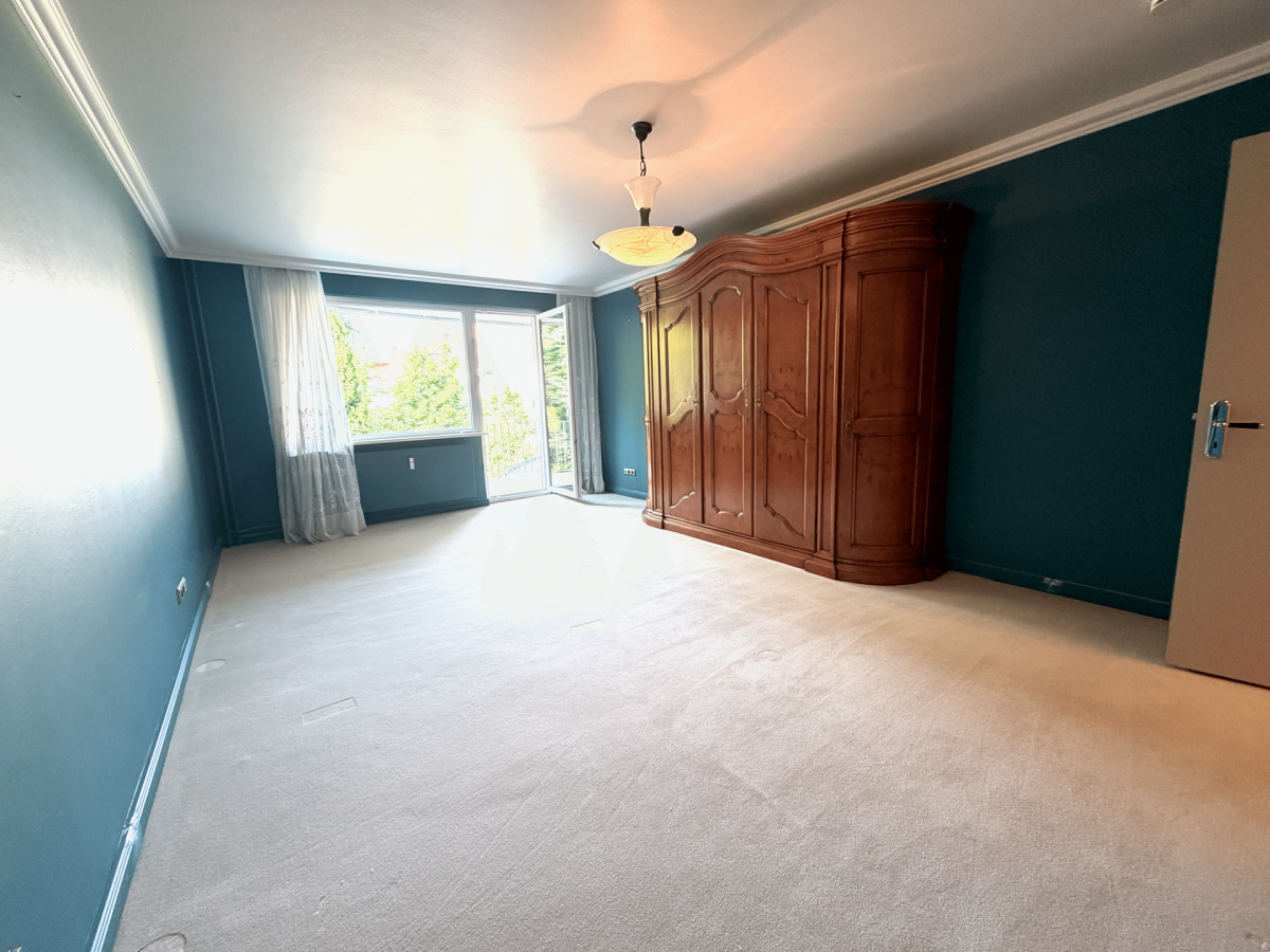 Schlafzimmer Balkonzugang